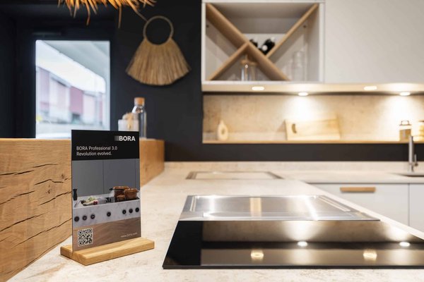 Quelles sont les décorations murales adaptées à sa cuisine équipée Bora ?